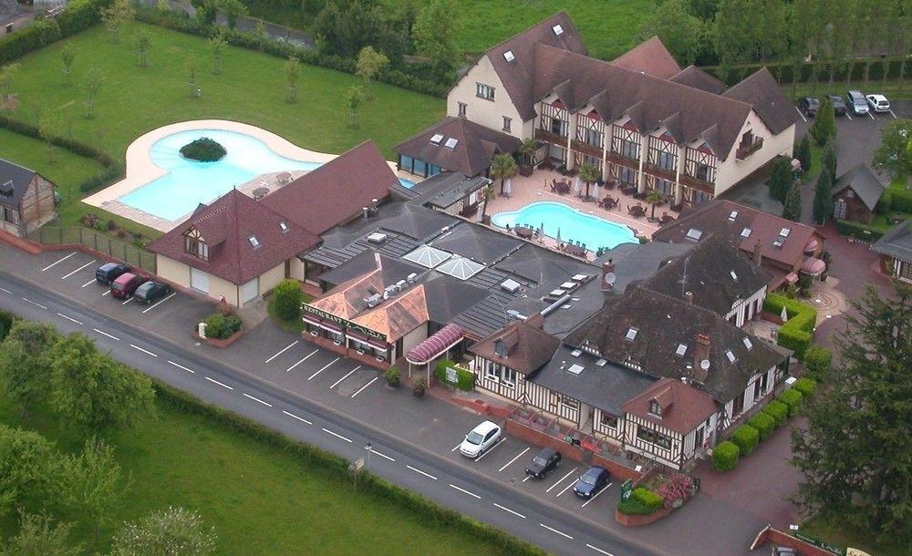 Logis Le Clos Deauville Saint Gatien Exterior foto