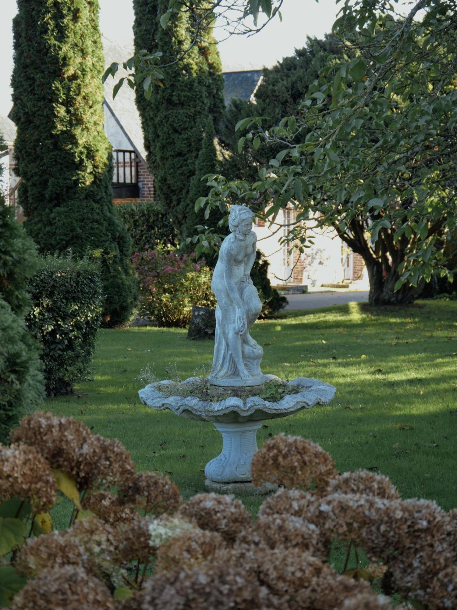 Logis Le Clos Deauville Saint Gatien Exterior foto