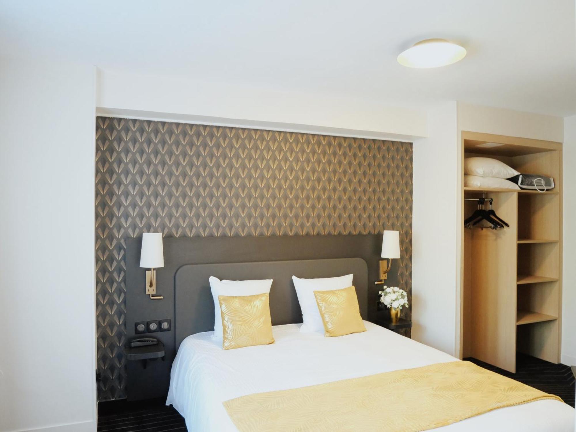 Logis Le Clos Deauville Saint Gatien Exterior foto